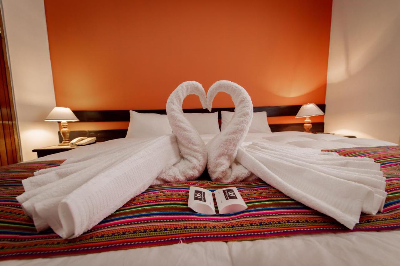 Carlos V Hotel Cusco Bagian luar foto