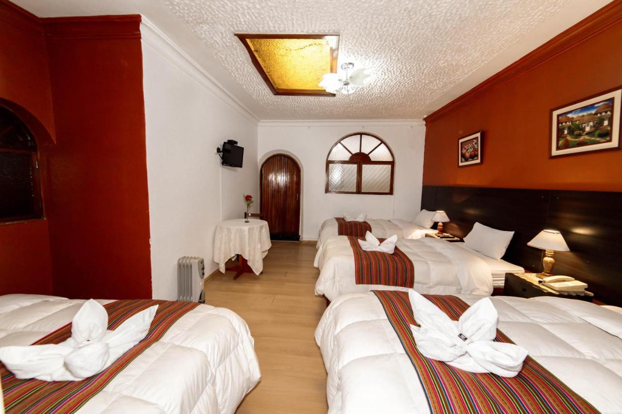 Carlos V Hotel Cusco Bagian luar foto