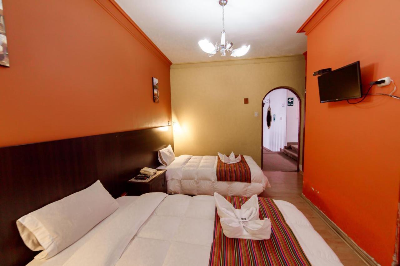 Carlos V Hotel Cusco Bagian luar foto