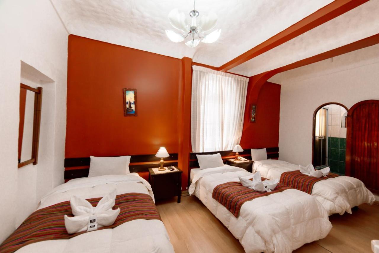 Carlos V Hotel Cusco Bagian luar foto